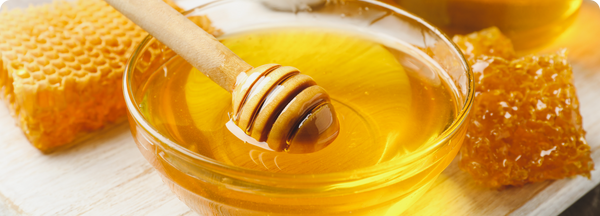Why we sweeten every bar with honey (and nothing else) - We partnered with the National Honey Board for a reason.