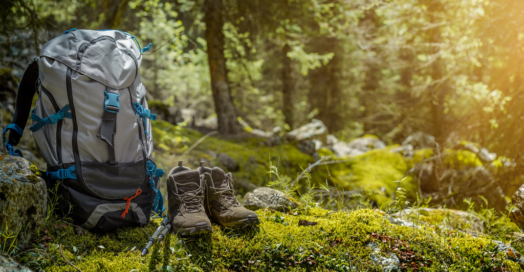 Top Hiker's Gifts: Perfect Presents for Outdoor Enthusiasts